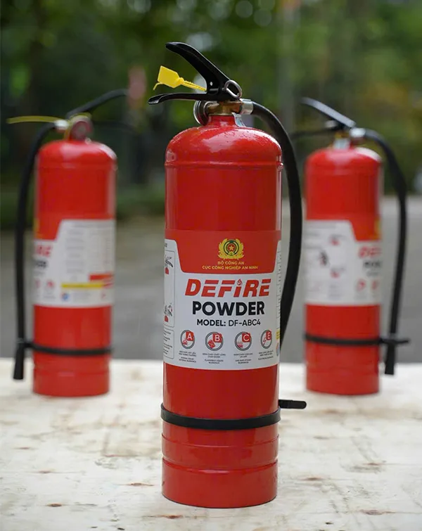 Bình chữa cháy bột ABC 4kg DeFire DF-ABC4 (Bộ Công An)