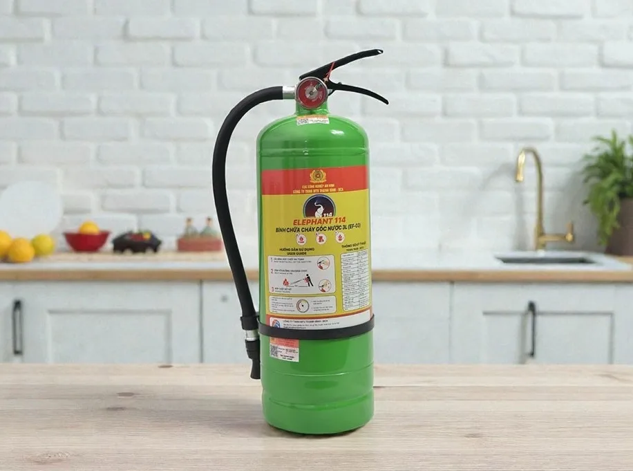 Bình chữa cháy gốc nước 6L Elephant 114 EF-06